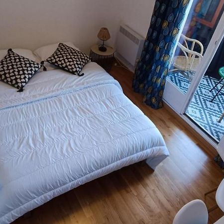 Marinas 2 - Agreable Studio Face Au Port Olona لي سابلِ دولونْ المظهر الخارجي الصورة